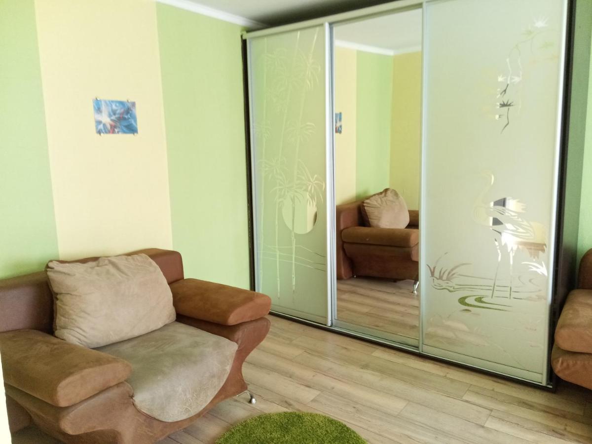 Район Деснянской Правды Apartment Chernihiv Exterior photo