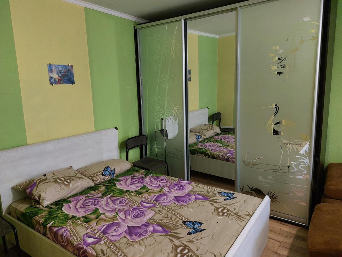 Район Деснянской Правды Apartment Chernihiv Exterior photo